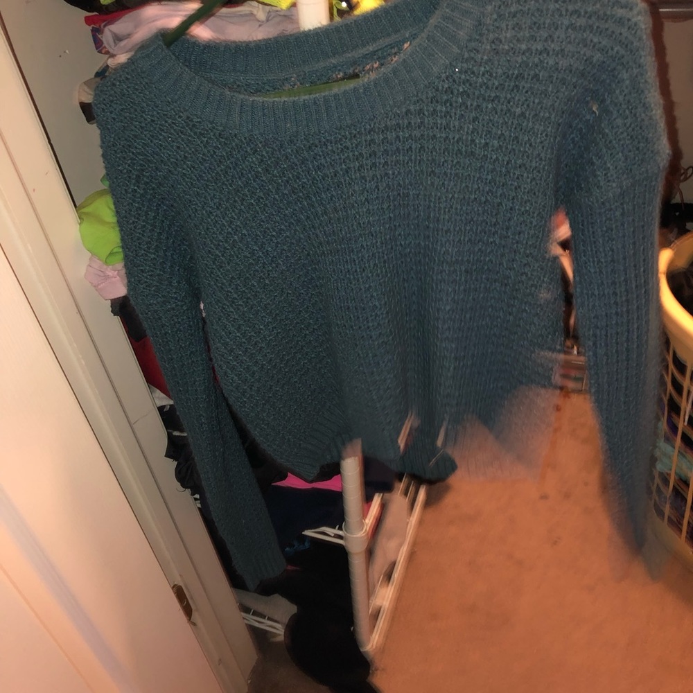 Cropped knit sweater